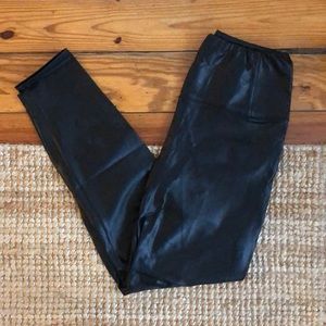 Aritzia Daria Pant